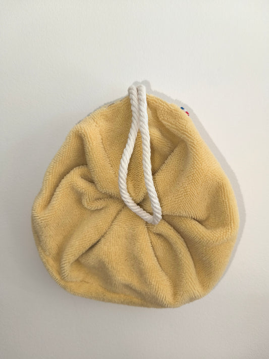 fleur de douche JAUNE